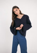 Load image into Gallery viewer, AURA Studios AW21 Angle Top Midnight Navy
