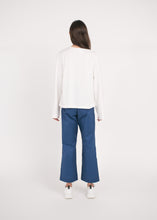 Load image into Gallery viewer, AURA Studios Angle Top Natural White Organic Cotton