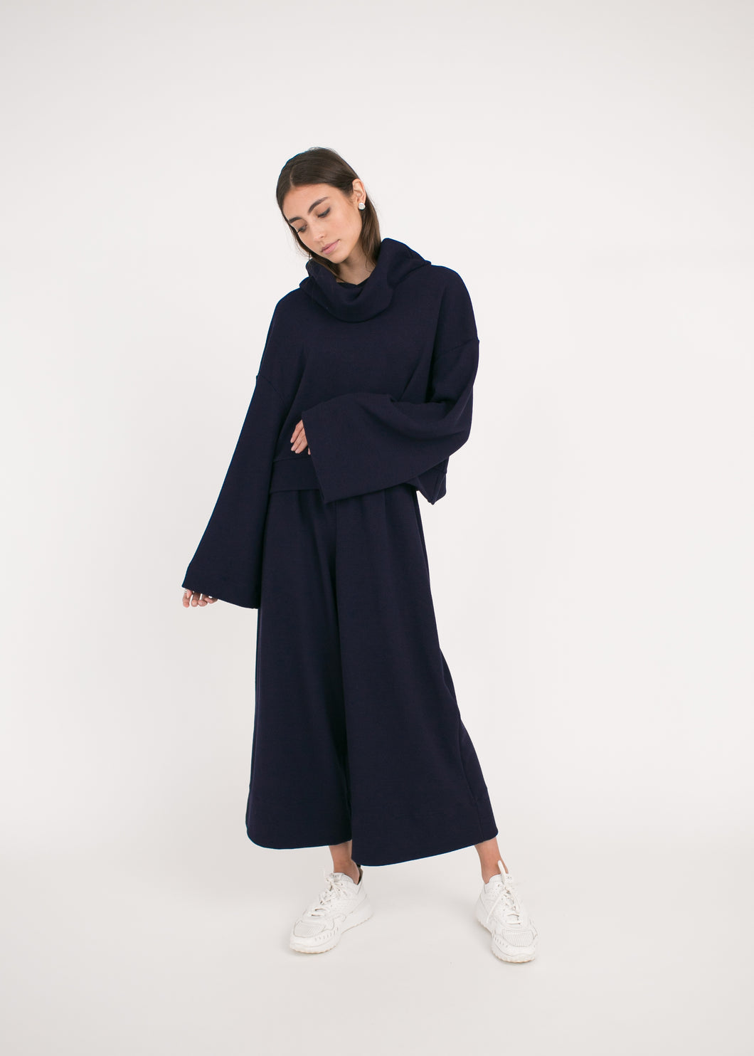 AURA Studios Jumper Navy Spot